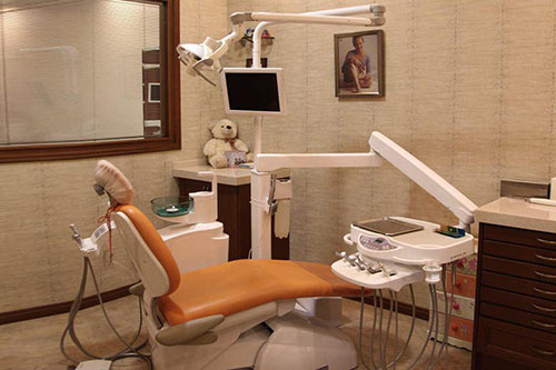 دکتر مرجان کاظمیان - دندانپزشک کودکان شماره 3