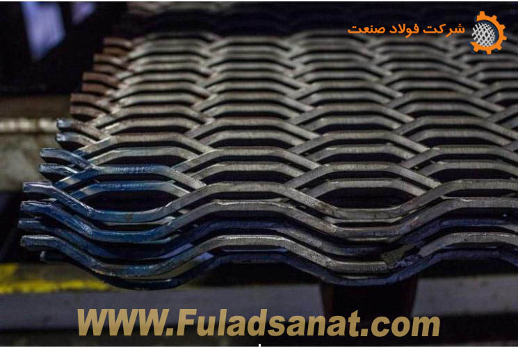 شرکت فولاد صنعت زرین خاورمیانه - توری فلزی شماره 4
