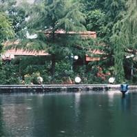 لوگوی رستوران فانوس ده بالا